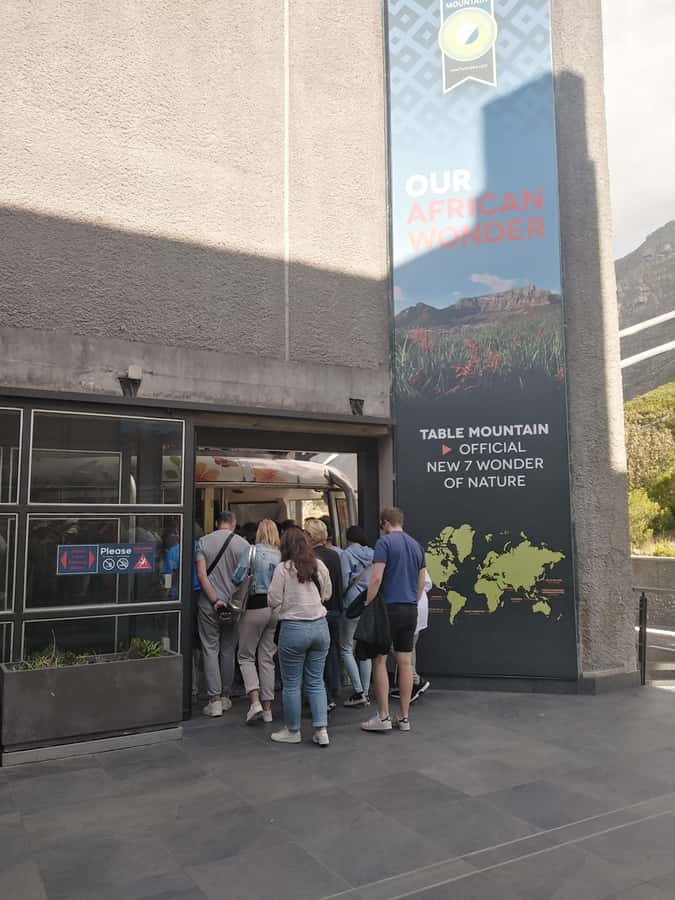 TABLE MOUNTAIN CABLE CAR EXPERIENCE WITH RESERVED TICKETS - Key points to know