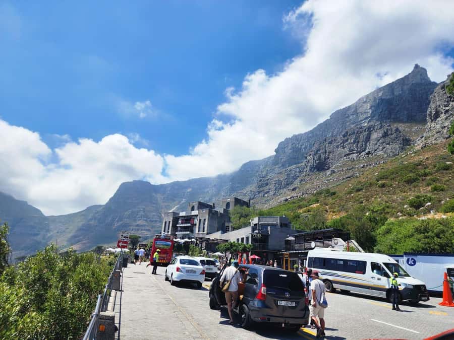 Table Mountain, Penguins & Cape of Good Hope Private Tour - Muizenberg and the coastal ride home