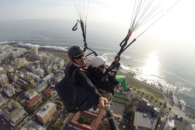 Tandem Paragliding Cape Town Experience TABLE MOUNTAIN PARAGLIDE - What happens before you leave the ground