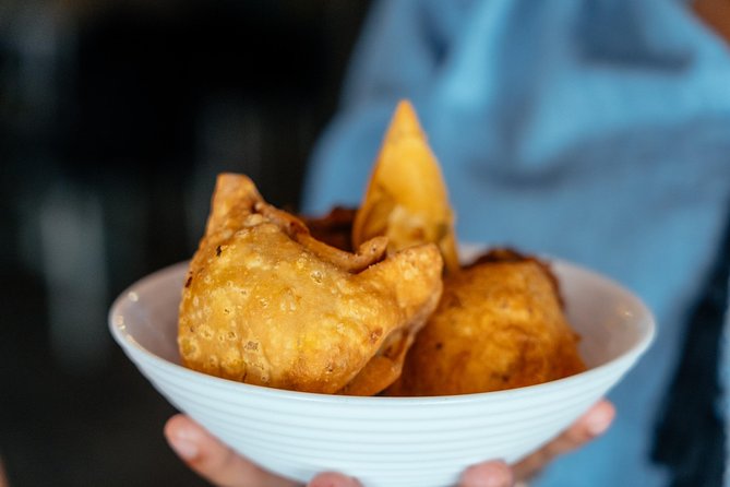 The 10 Tastings of Cape Town With Locals: Private Food Walking Tour - The tastings: a flexible menu with uneven results