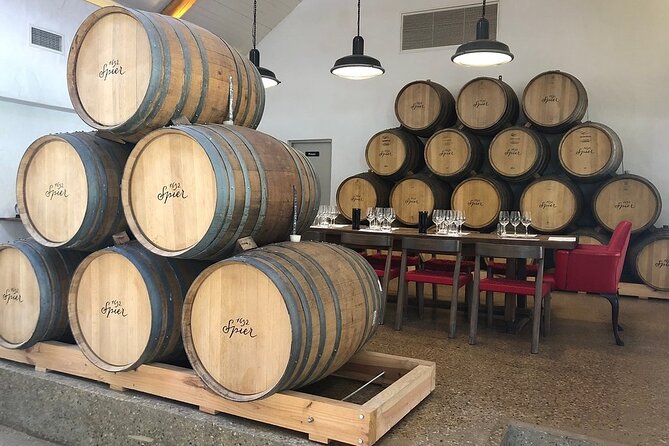 Vine Hopper: Hop-On Hop-Off Wine Tour - Southern Route - Annandale and Alto for different tasting moods